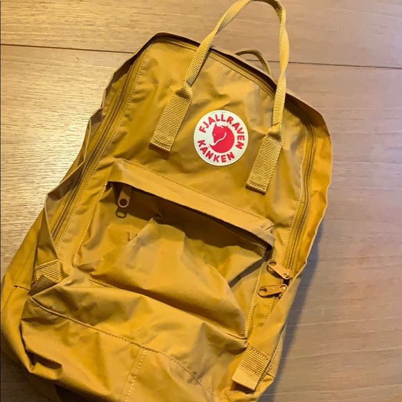 kanken laptop 15 acorn